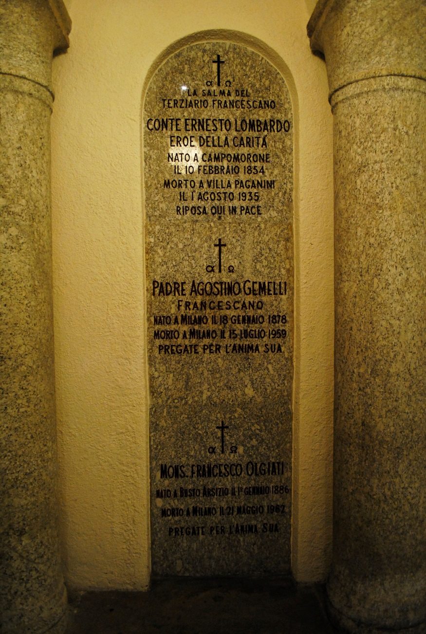 Agostino Gemelli's tomb (1).JPG
